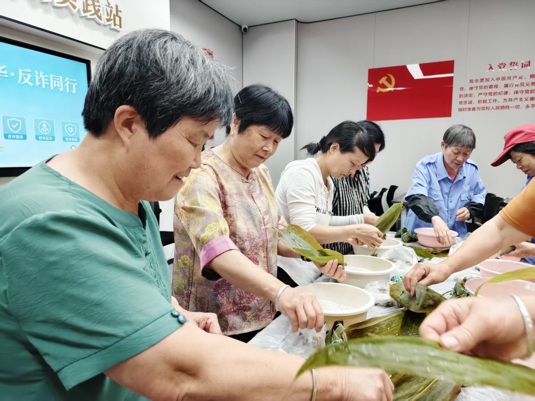 包粽子1.jpg